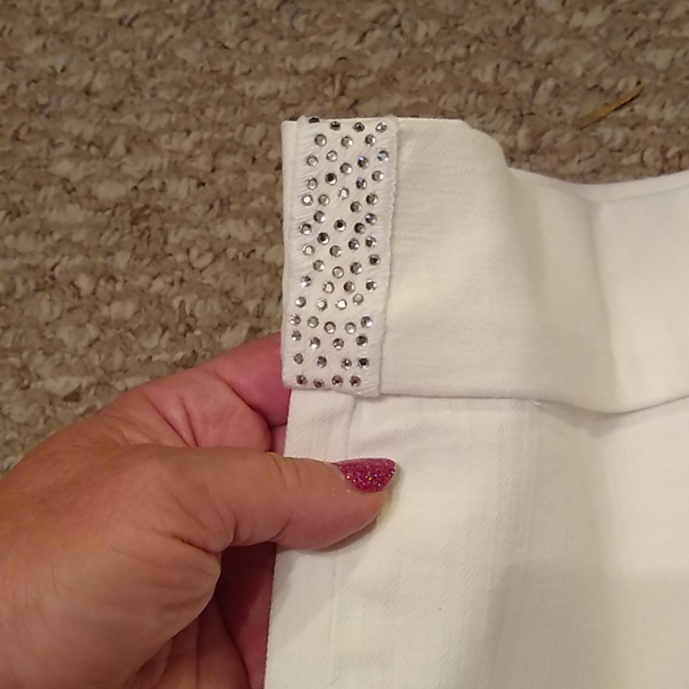 Chico's white crop jeans - Picture 4 of 5